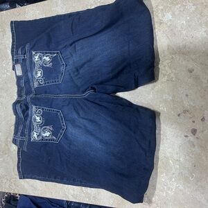 Earl Jeans Women's Dark Blue Denim Shorts